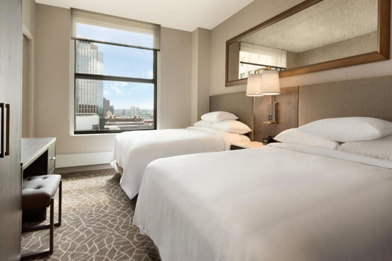 Embassy Suites By Hilton Minneapolis Downtown Hotel Exterior foto