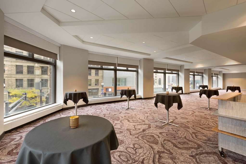 Embassy Suites By Hilton Minneapolis Downtown Hotel Einrichtungen foto